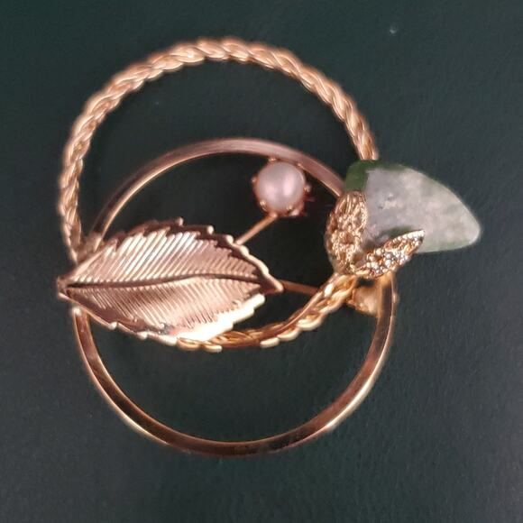 Double Circle Flower Brooch Gold Tone with Jade and Faux Pearl Accents Dainty - Picture 7 of 7